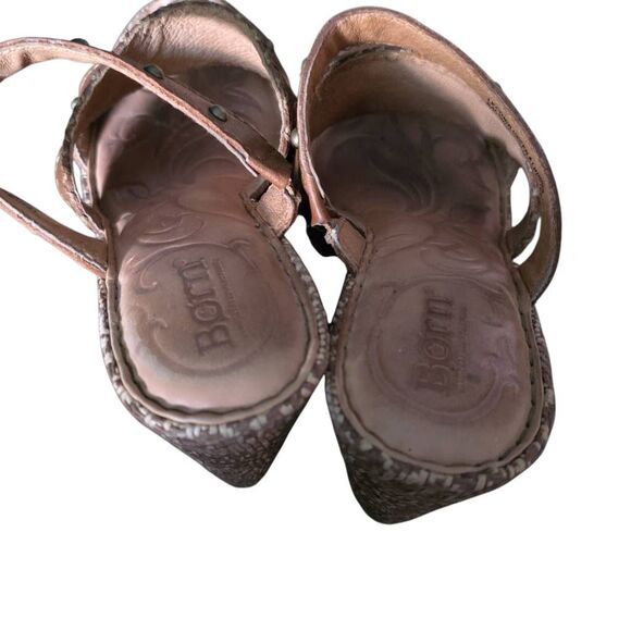 Born Women's Size 7 Brown Studded 3 Strap Patterned Espadrille Heeled Wedges - Picture 6 of 6